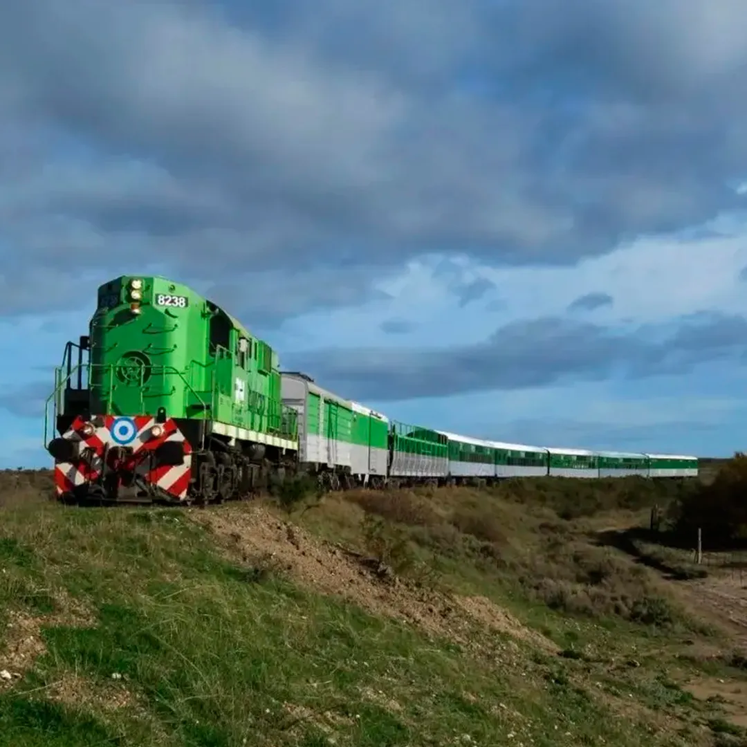TREN PATAGONICO + LAS GRUTAS + BARILOCHE 